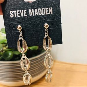 2/$20 Steve Madden Triple Seashell Drop Earrings